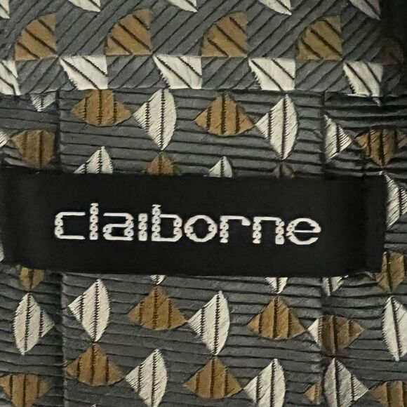 Claiborne 100% Silk Designer Tie Gray Geometric Business‎ Casual Retro Necktie - Picture 6 of 9